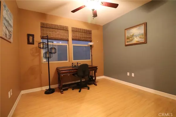 Pacoima, CA 91331,9372 Hawk Eye LN