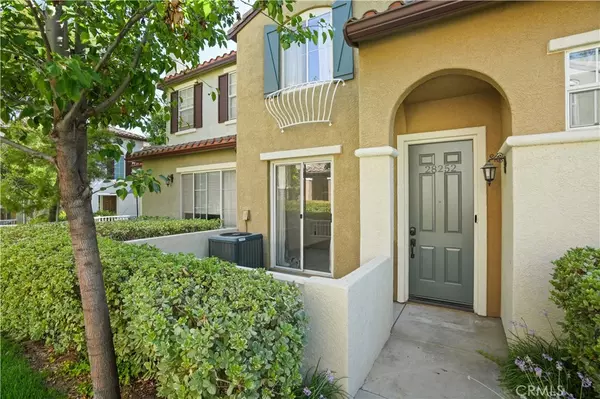 Valencia, CA 91354,28252 Canterbury CT