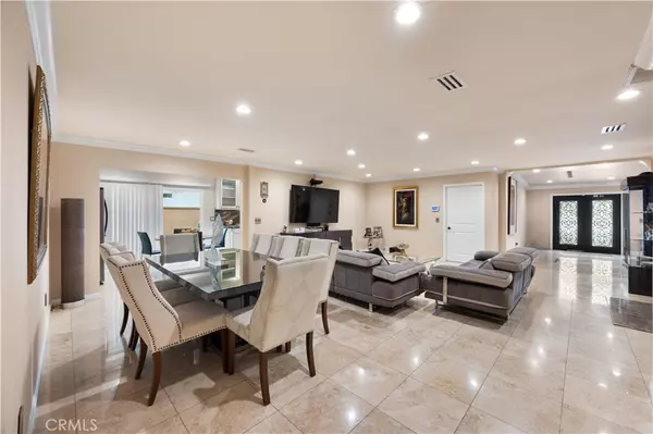 Northridge, CA 91325,17424 Hemmingway ST