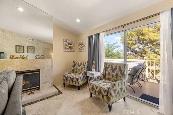Palm Desert, CA 92211,344 Vista Royale DR