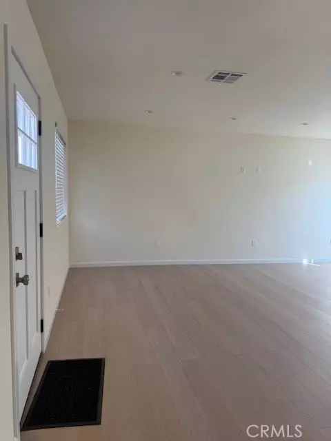 Glendale, CA 91203,636 Pioneer #A
