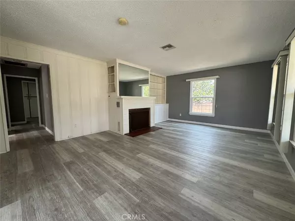Sunland, CA 91040,10251 Parr AVE