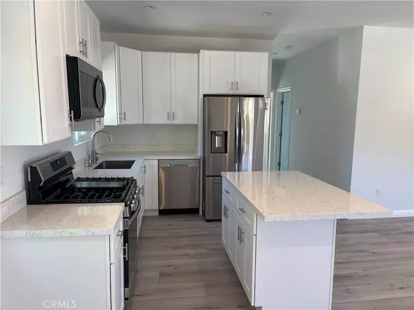 Burbank, CA 91504,2928 n Brighton