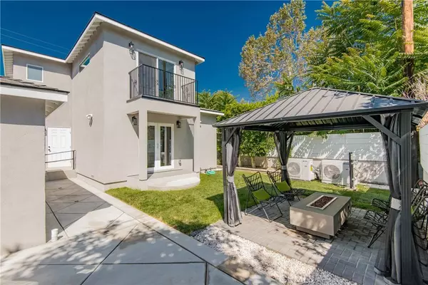 Burbank, CA 91506,340 N Mariposa ST