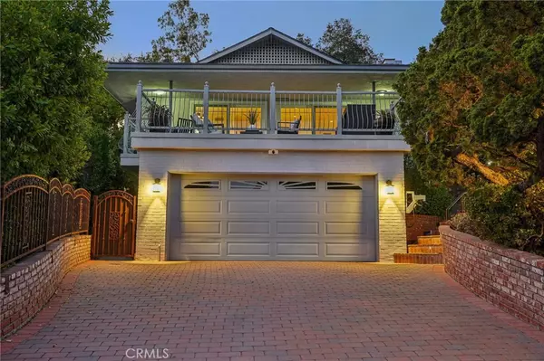 4527 Leata LN, La Canada Flintridge, CA 91011