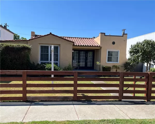 Long Beach, CA 90805,332 E South ST