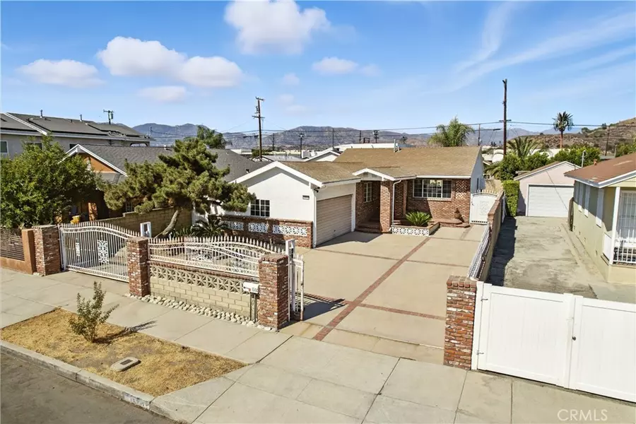 10414 El Dorado AVE, Pacoima, CA 91331