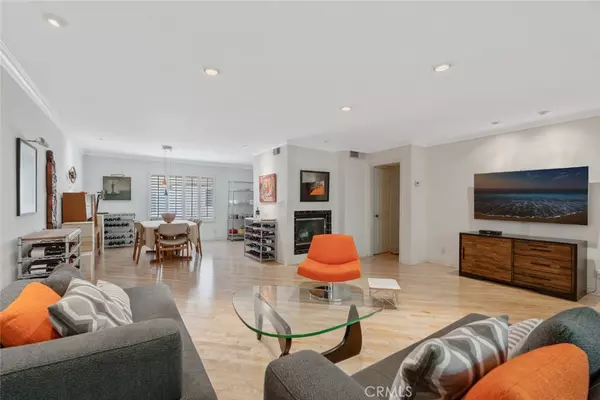 Burbank, CA 91504,9639 Via Torino #139