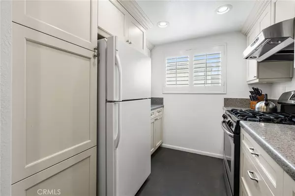 Van Nuys, CA 91405,13561 Valerio ST #A