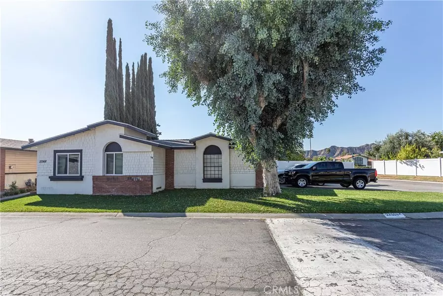 27568 Ruby LN, Castaic, CA 91384