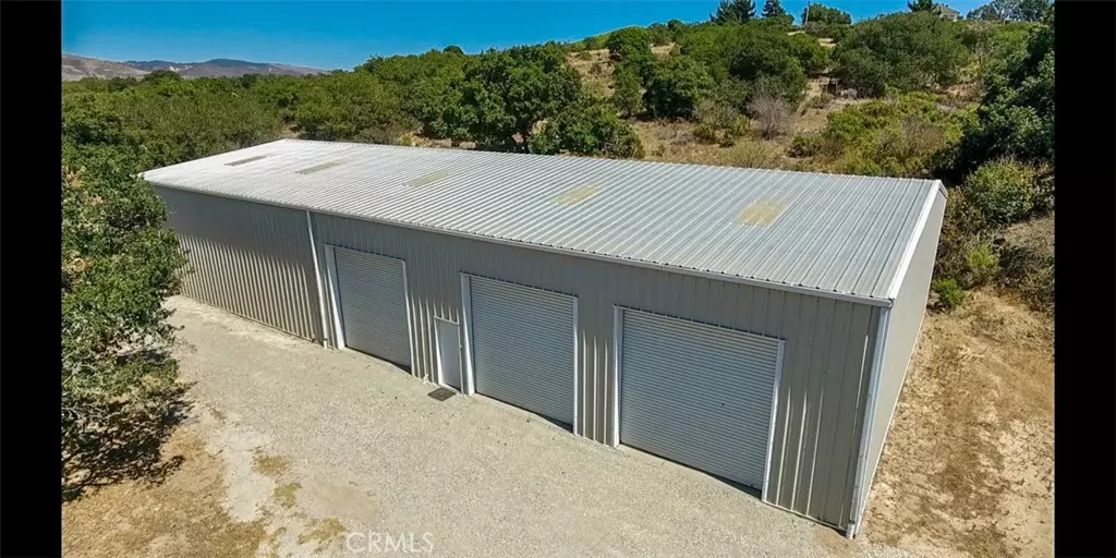 Lompoc, CA 93436,1990 Tularosa RD