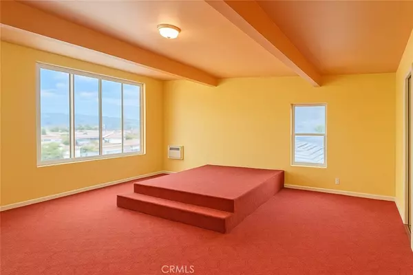 Sun Valley, CA 91352,11323 Blythe