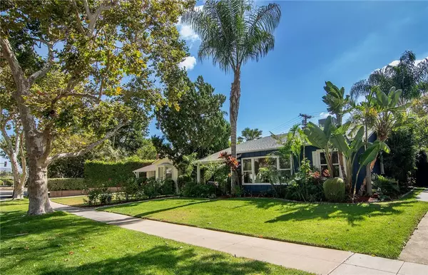 1520 W Riverside DR W, Burbank, CA 91506