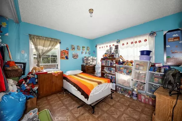 North Hollywood, CA 91606,11457 Oxnard