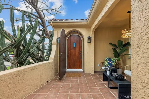 Los Angeles, CA 90018,2928 11th