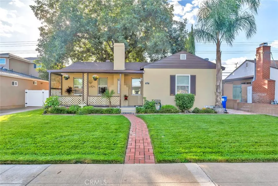 1527 N Avon ST, Burbank, CA 91505