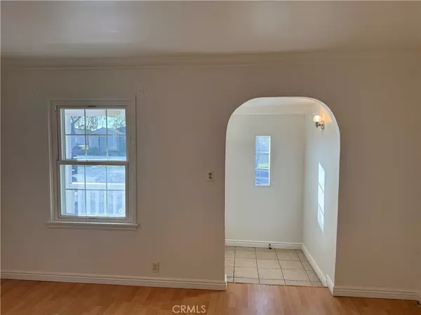 Burbank, CA 91505,2236 N Manning