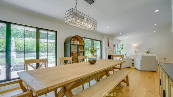 Woodland Hills, CA 91364,22914 Gershwin DR