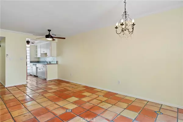 Toluca Lake, CA 91602,10803 Blix ST #2