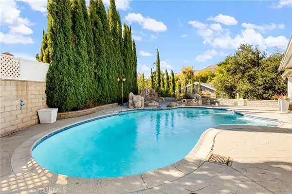 Porter Ranch, CA 91326,12115 Braemore