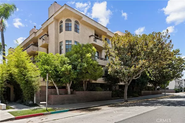 Los Angeles, CA 90035,8642 Gregory WAY #204