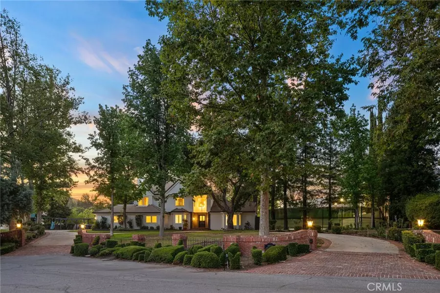 28925 Medea Mesa RD, Agoura Hills, CA 91301