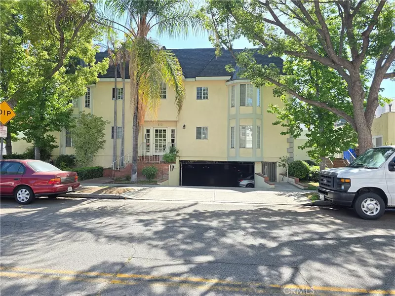 612 N Columbus AVE #101, Glendale, CA 91203