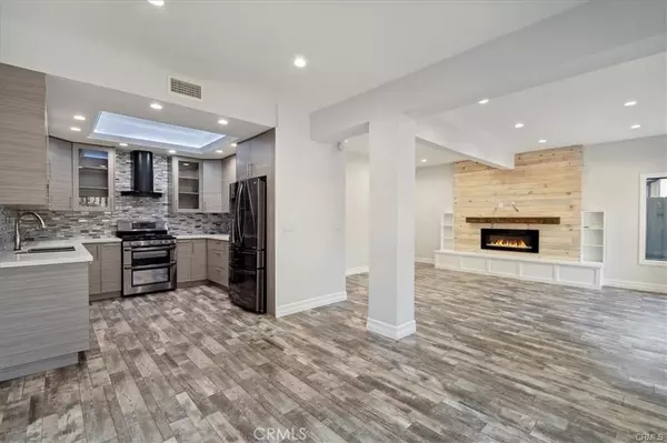 Sun Valley, CA 91352,10831 Roycroft ST #72