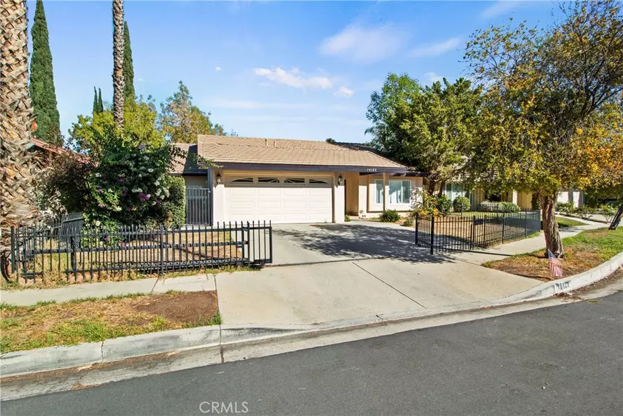 18123 Delano ST, Tarzana, CA 91335