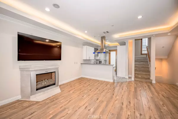 Burbank, CA 91505,216 N Buena Vista ST #113