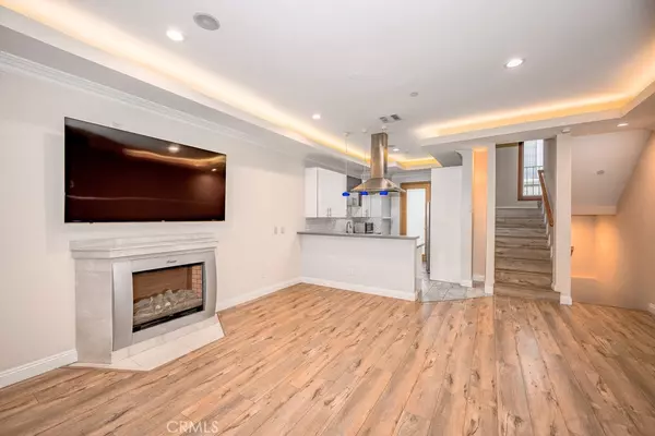 Burbank, CA 91505,216 N Buena Vista ST #113