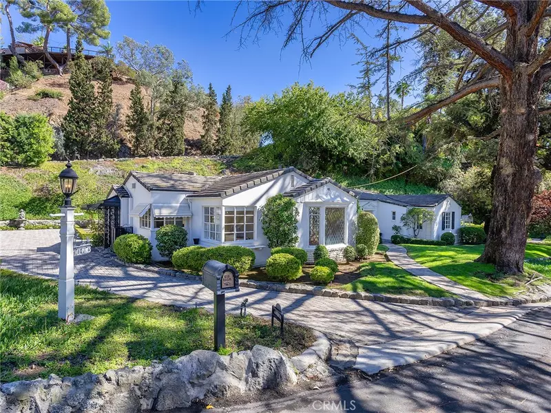 1620 Melwood DR, Glendale, CA 91207