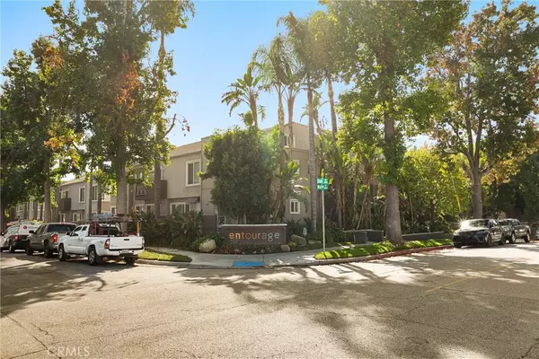 Burbank, CA 91505,355 N Maple ST #243