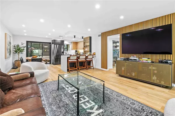 635 E Magnolia #B, Burbank, CA 91501