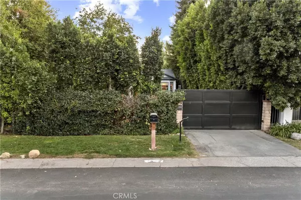 Woodland Hills, CA 91367,22900 Hatteras