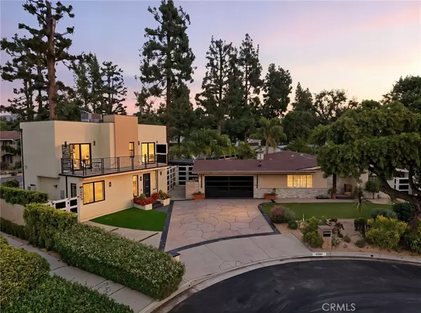 Chatsworth, CA 91311,10658 Fullbright