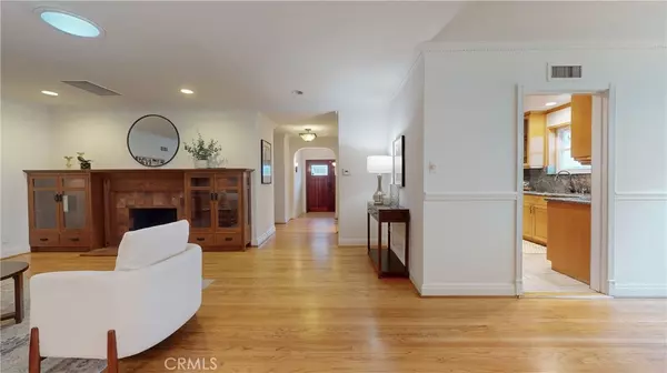 Burbank, CA 91504,842 Cornell