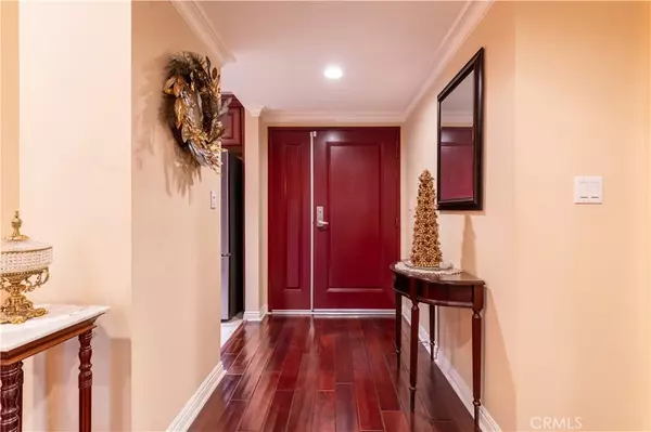 Sherman Oaks, CA 91403,4533 Vista Del Monte AVE #201