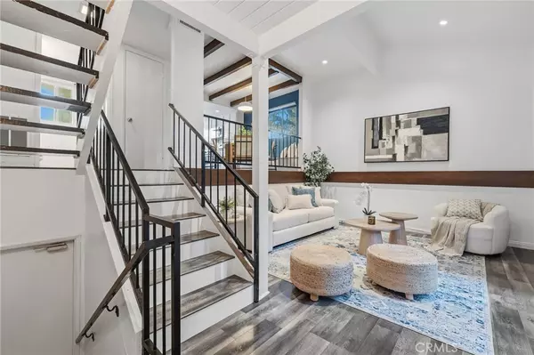 Van Nuys, CA 91405,13567 Valerio ST #F