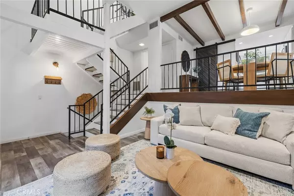 Van Nuys, CA 91405,13567 Valerio ST #F