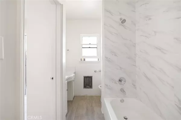 Pasadena, CA 91104,1367 N Mentor AVE