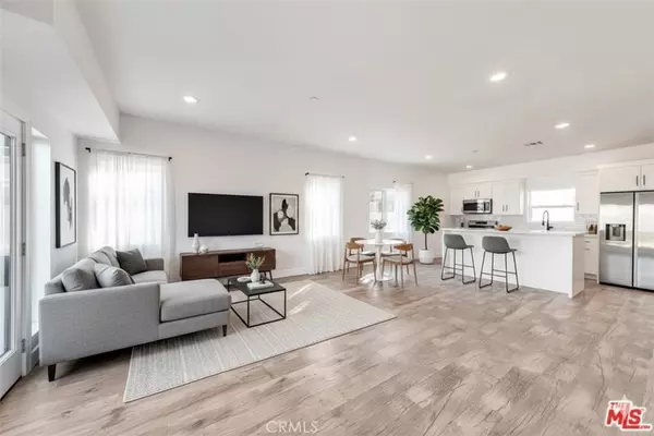 Los Angeles, CA 90034,3141 S Halm