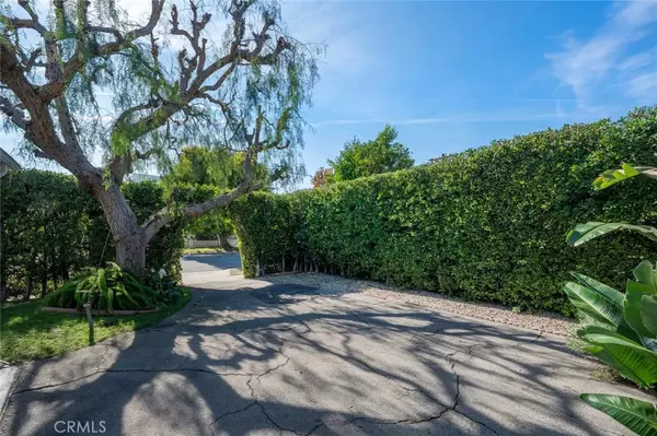 North Hollywood, CA 91605,12543 Hartland ST