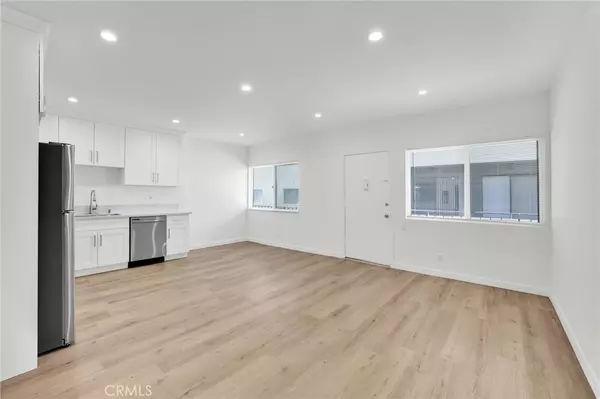 Studio City, CA 91604,13018 Valleyheart DR #4