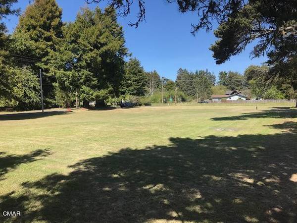 1328 Cedar ST, Fort Bragg, CA 95437