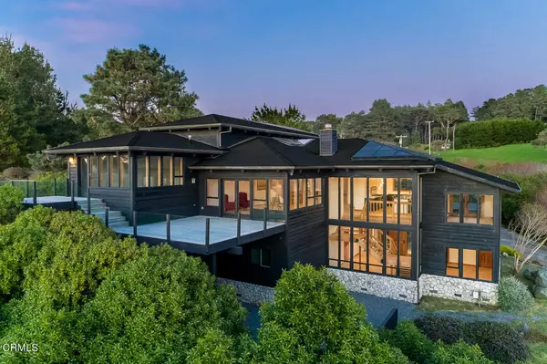45460 Indian Shoals RD, Mendocino, CA 95460