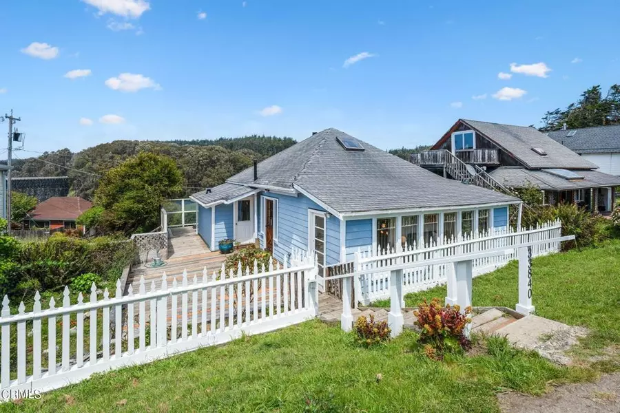 33840 Albion ST, Albion, CA 95410