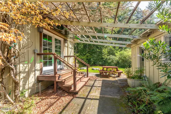 41600 Comptche Ukiah RD, Mendocino, CA 95460