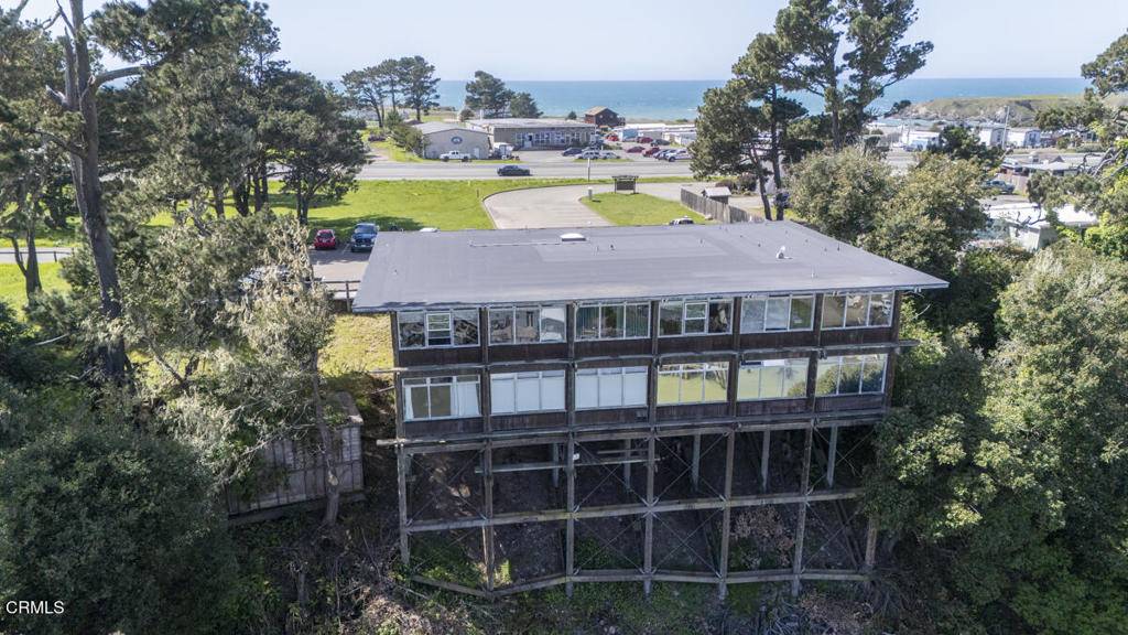 1102 S Main ST, Fort Bragg, CA 95437