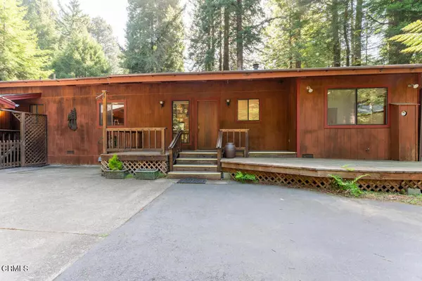 Mendocino, CA 95460,12141 Pinewood RD